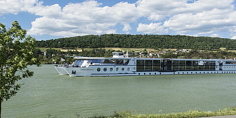 Blick auf die MSPD auf der Donau