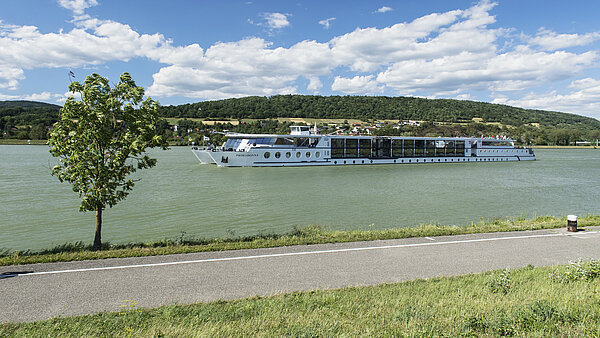 Blick auf die MSPD auf der Donau
