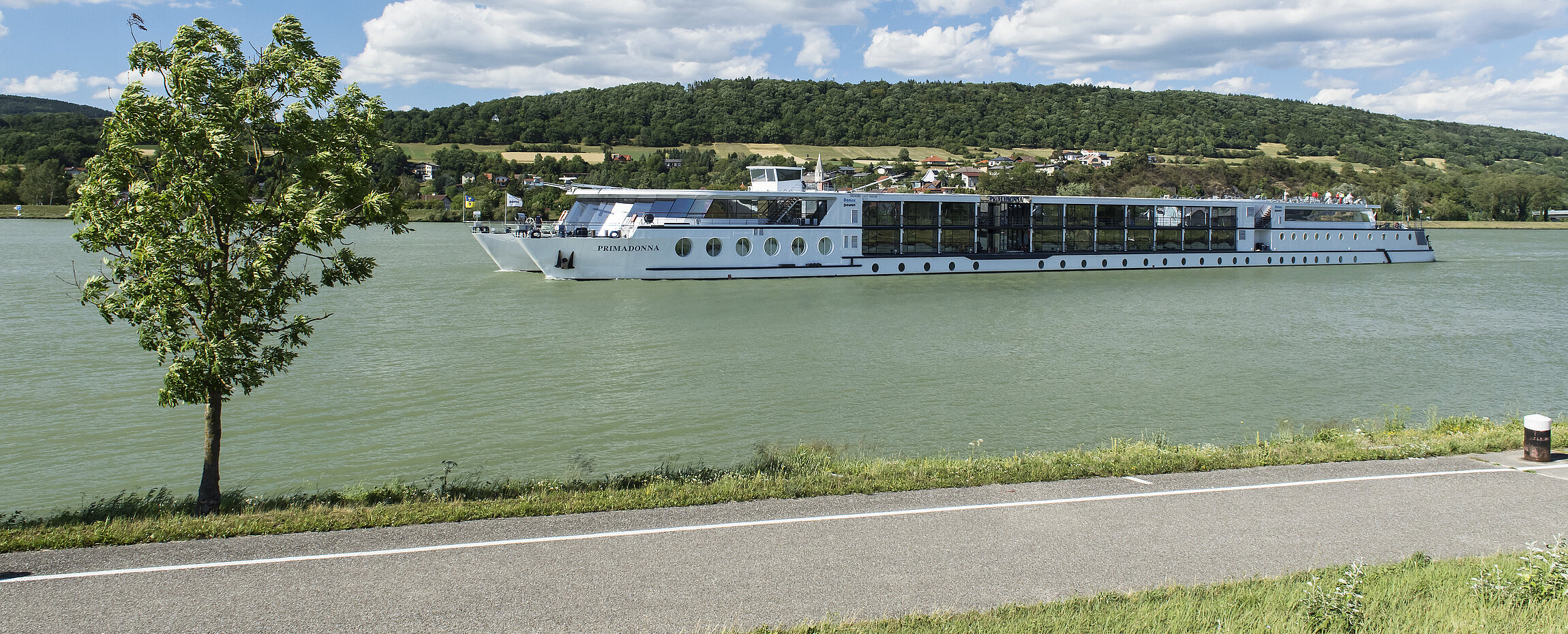 Blick auf die MSPD auf der Donau